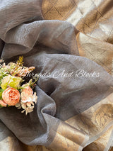 Crushed Tissue Banarasi Border Saree with Pearls