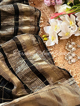 Tissue Banarasi Saree with Pearls