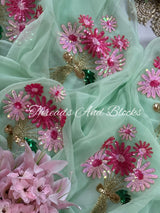 Gerbera Bouquet Saree