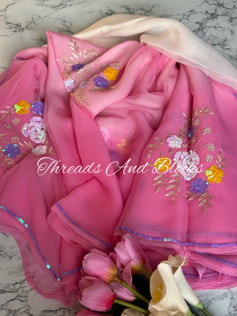 Cream and Pink Floral Bunch Saree