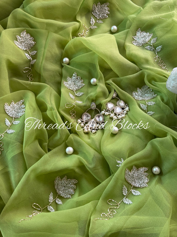Green Glimmer Cut Daana Flower Saree