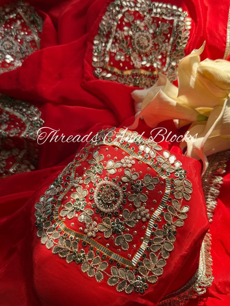 Nazraana Crepe Saree
