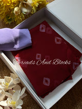 Maroon Lilac Bandhani Chiffon Saree