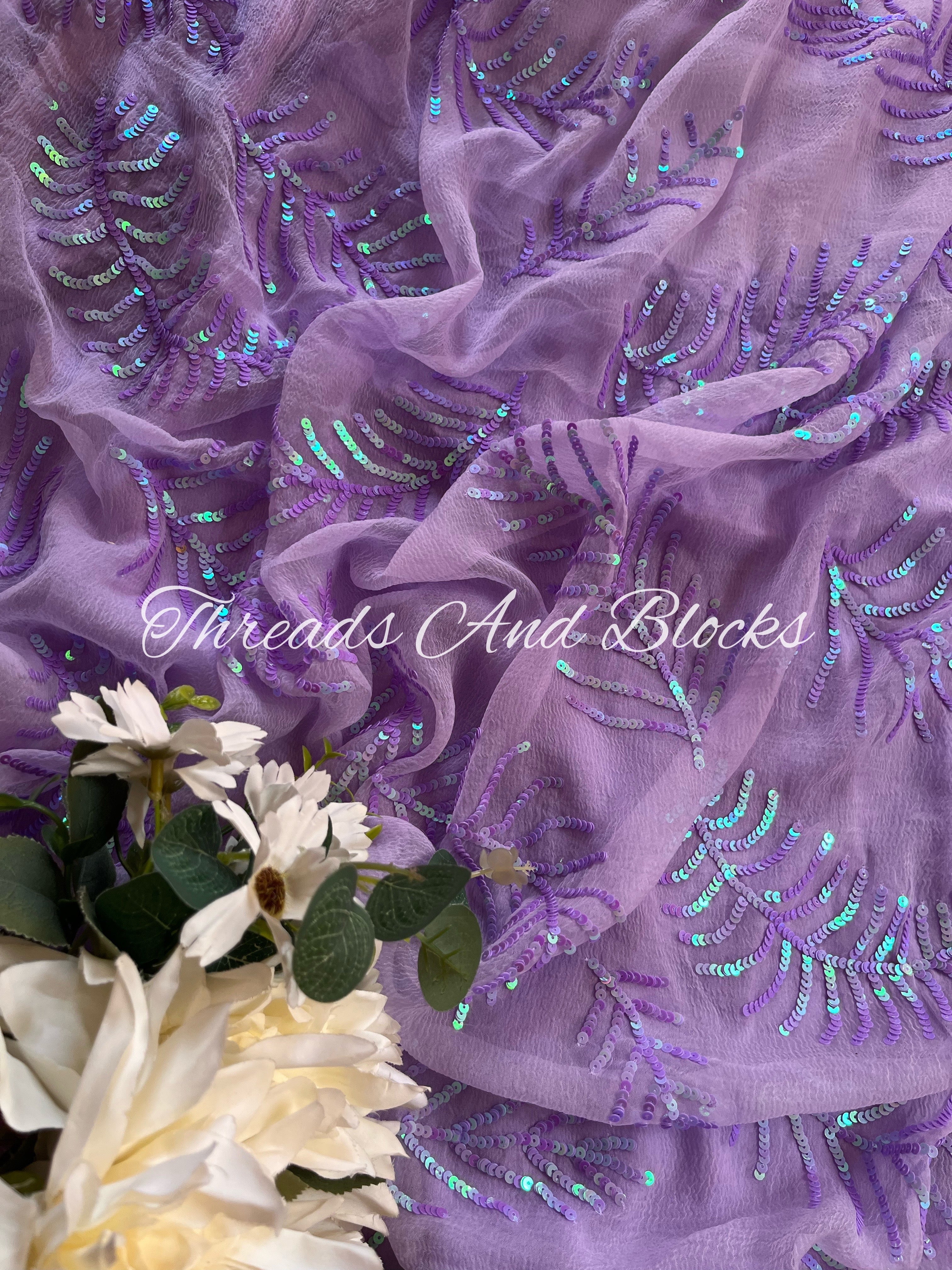 Lavender Scattered Leaf Buta Saree