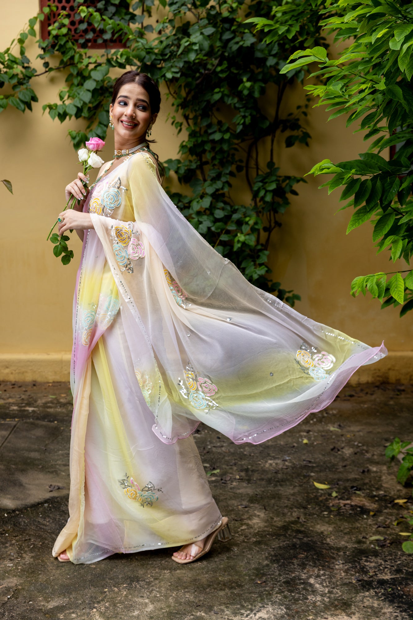 Candyfloss Rose Cluster Saree