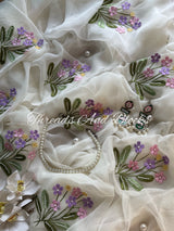 Cream 3D Bouquet Saree
