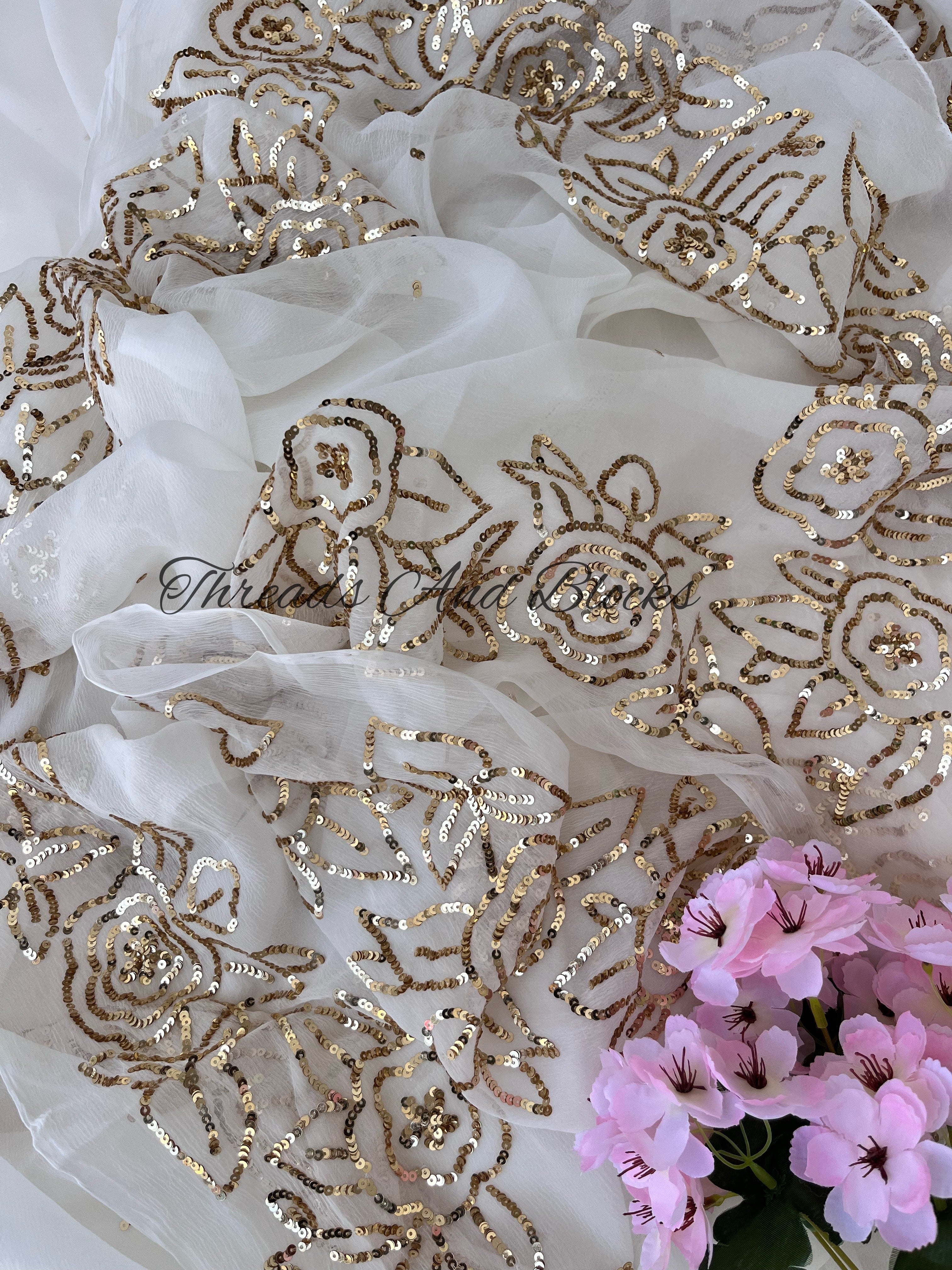 White Rose Border Saree