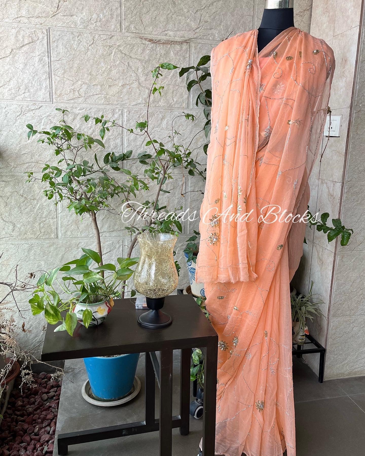 Sunehri Peach Jaal Saree