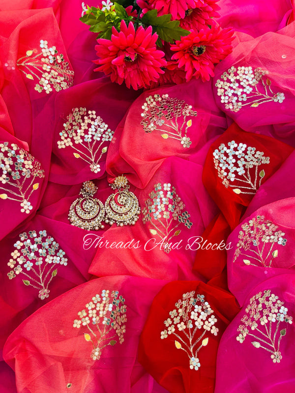 Crimsons and Pink Floral Bunch Saree